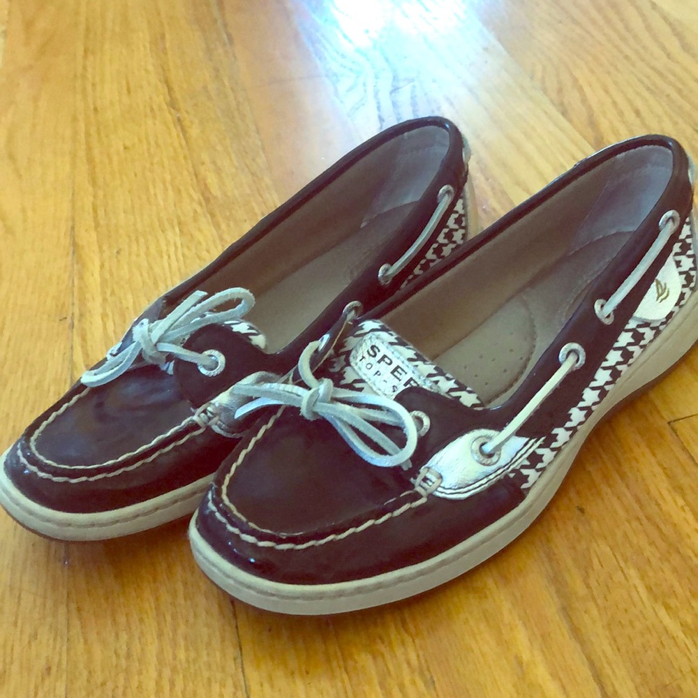 Black and silver Sperry